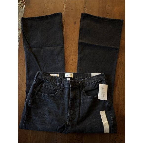 Women's High-Rise Flare Jeans 12 Short NWT - Picture 3 of 8